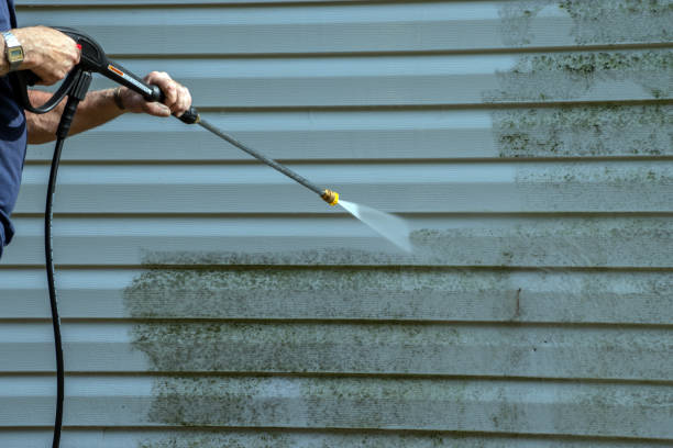 Best Sidewalk Pressure Washing  in Mitchellville, IA